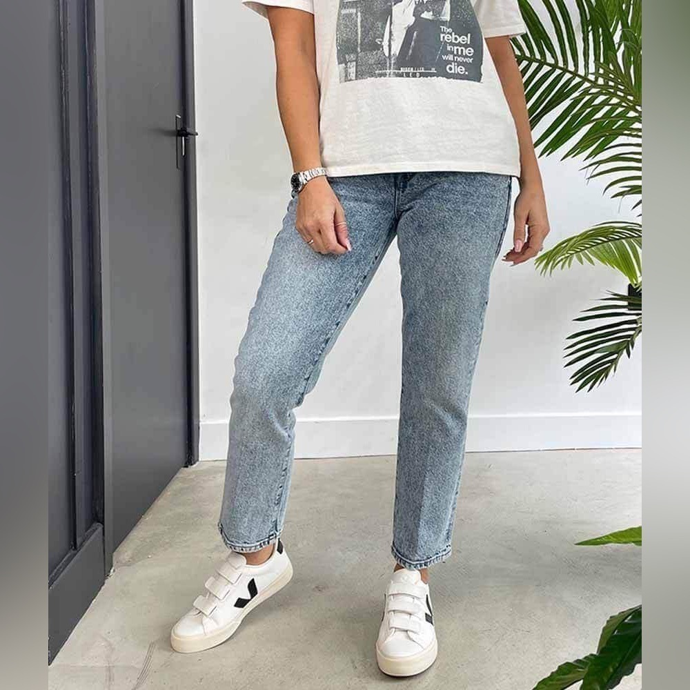 Frame Jeans Le High Straight Jeans Size 26 Color Blue